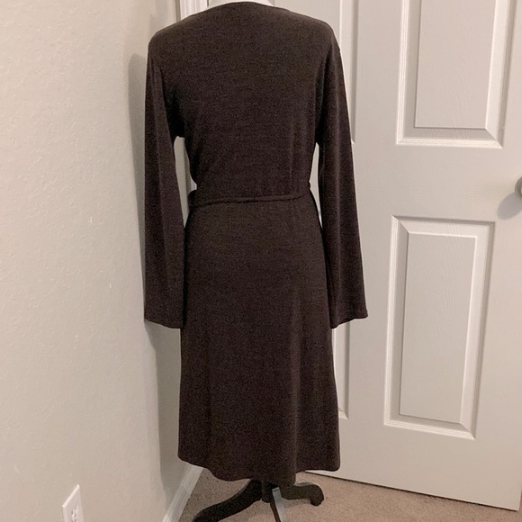 Ellen Parker Brown Sweater Wrap Dress Size L - Picture 3 of 5
